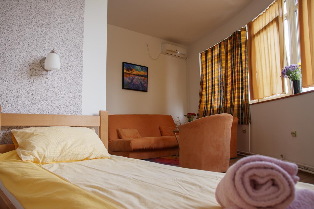 Guesthouse Night&Day Subotica Zewnętrze zdjęcie